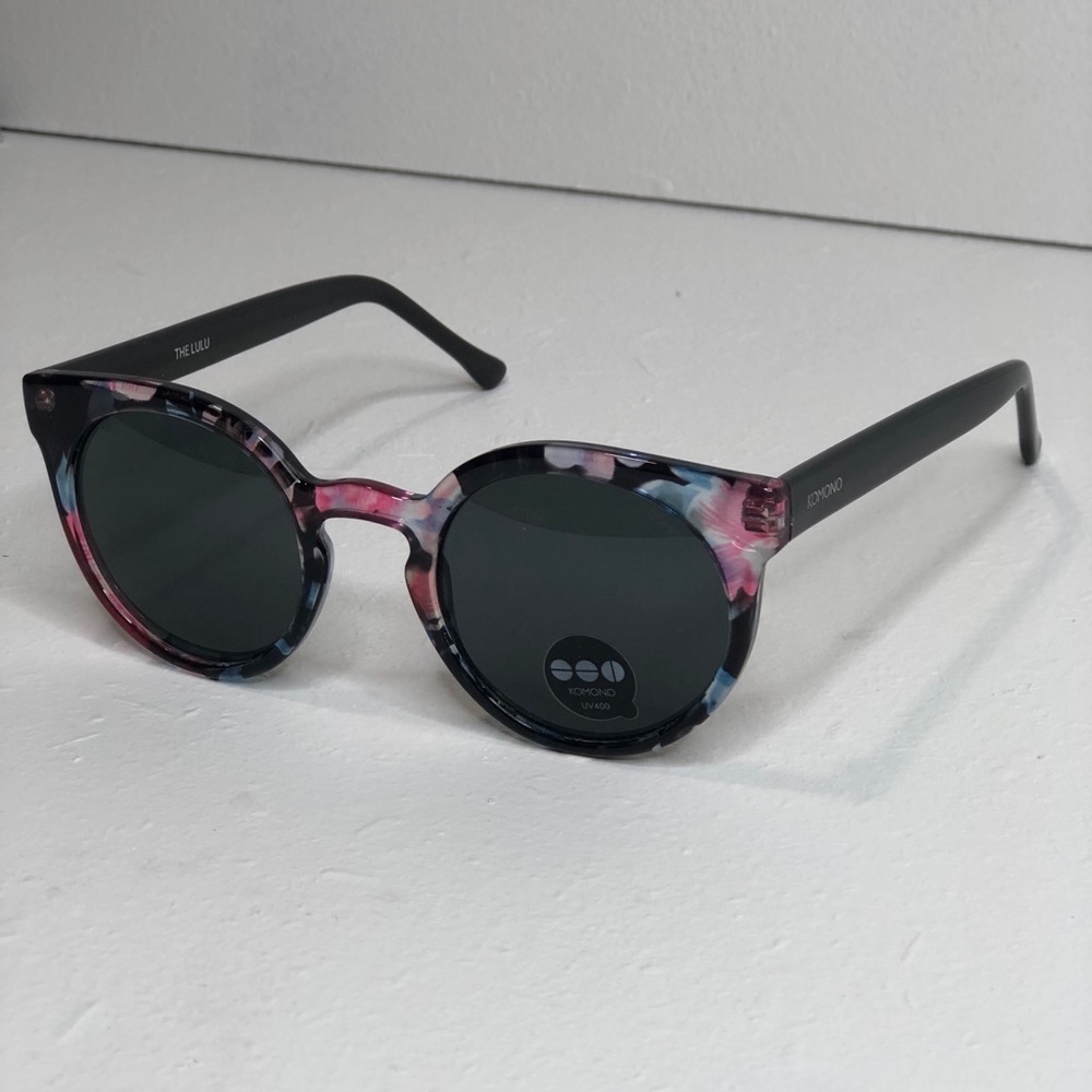 KOMONO Lulu Floral Sunglasses NEW black pink feminine cat eye Wing tip - Picture 5 of 15